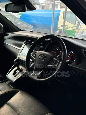 Toyota Harrier 2019 Silver
