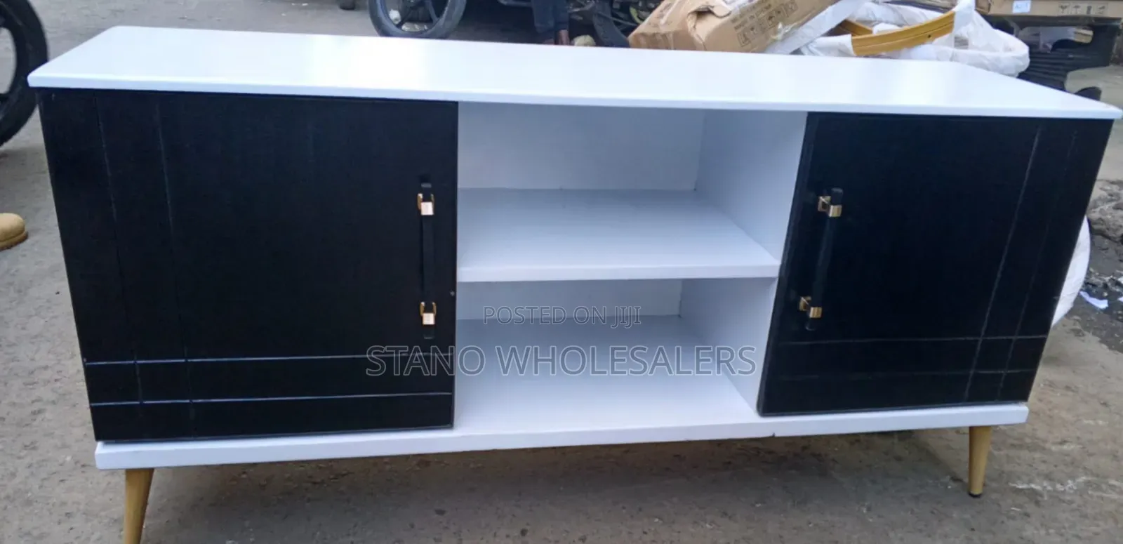 American Flats TV Stand