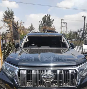 Toyota Prado J150 Windscreen