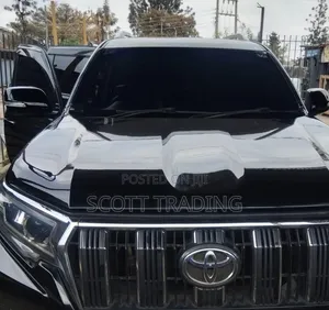 Toyota Prado J150 Windscreen
