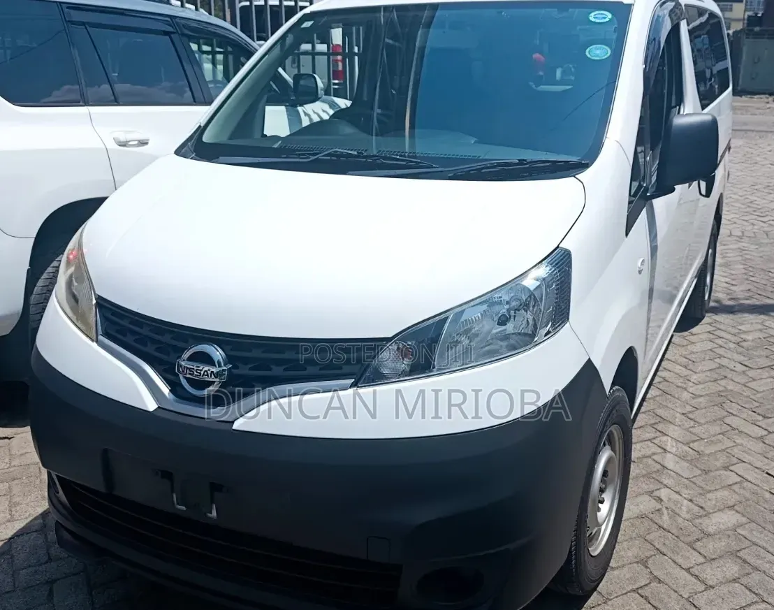 New Nissan NP200 2018 White
