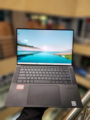 Laptop Dell Precision 5550 16GB Intel Core i7 SSD 512GB