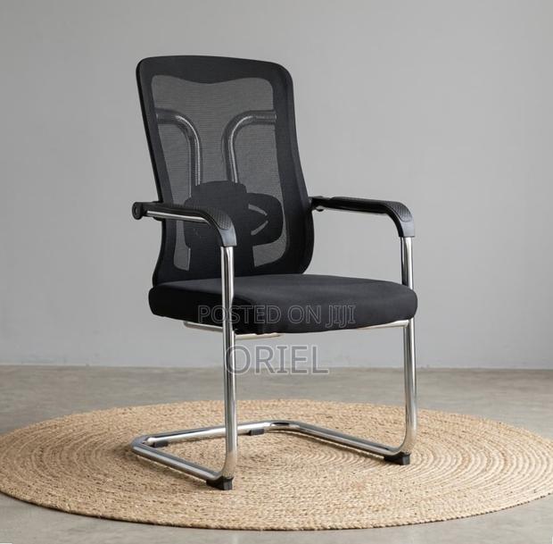 Office Chair : Chrome Sled-Base Office Waiting Chair