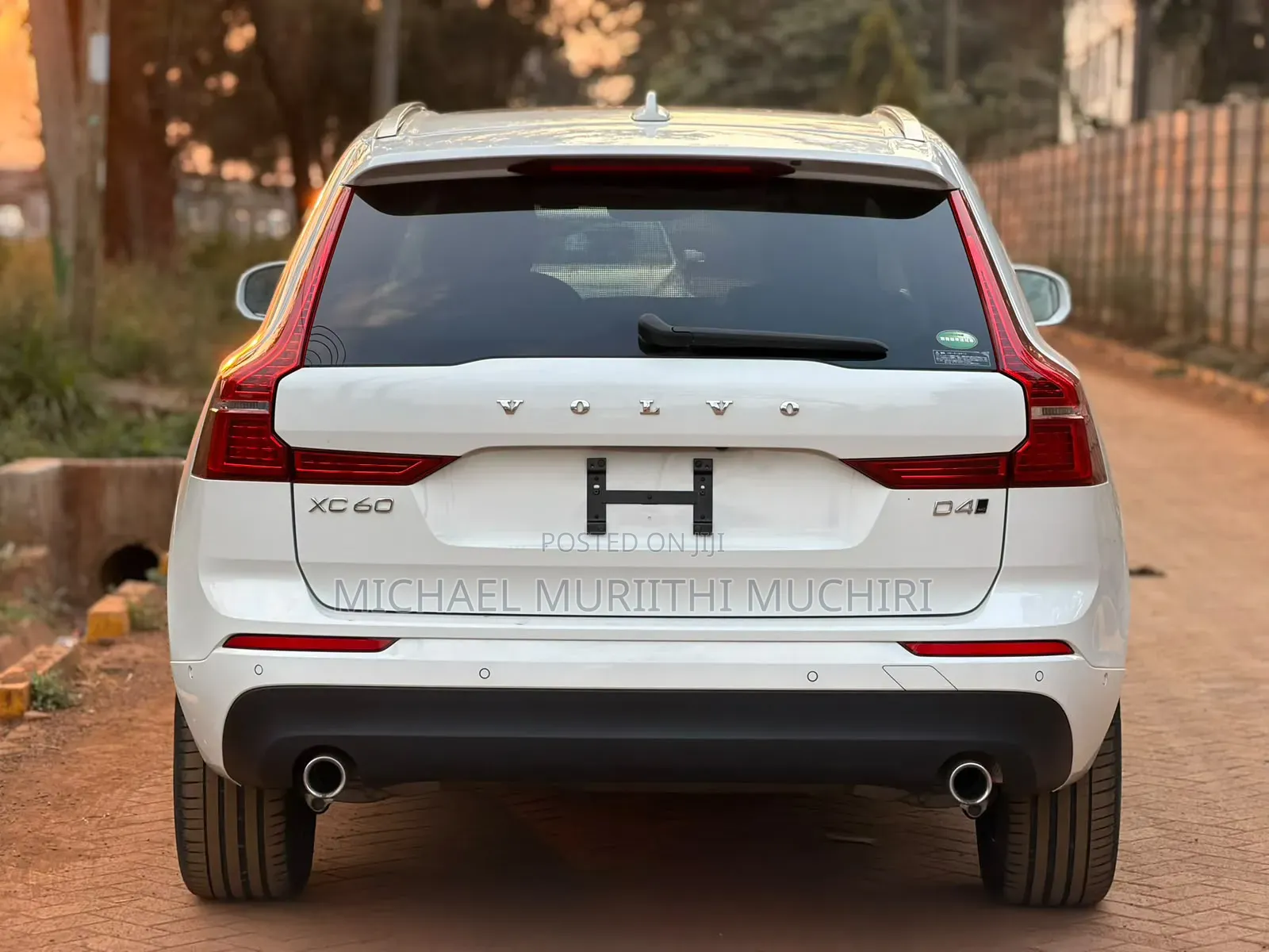 Volvo XC60 2019 White