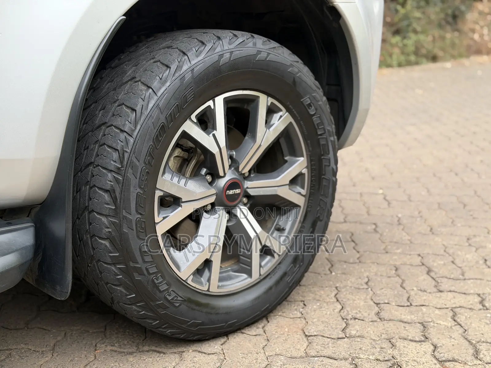 Isuzu D-MAX 2022 Silver