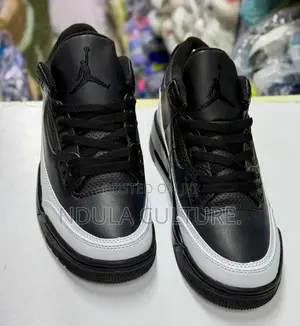 Jordan 3 Fragments Black N White