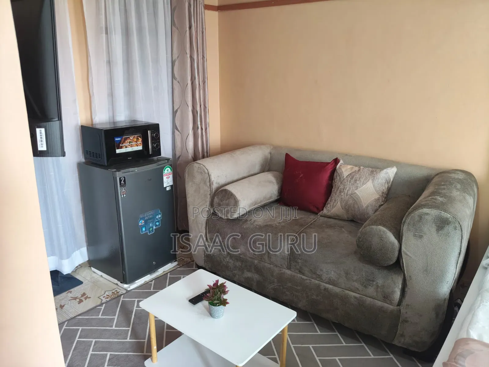 Studio Airbnb Available in Kamakis