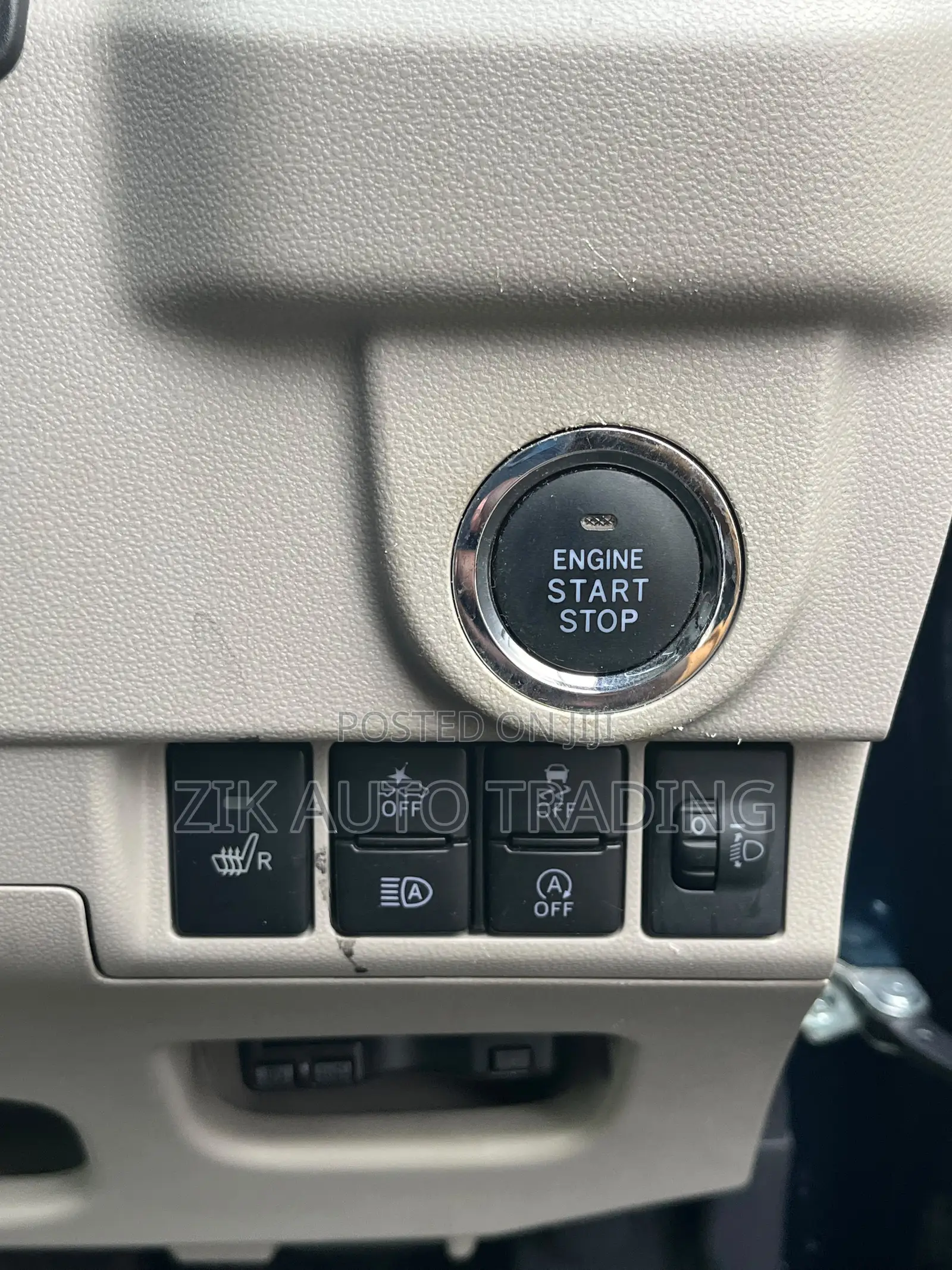 Daihatsu Move 2019 Blue