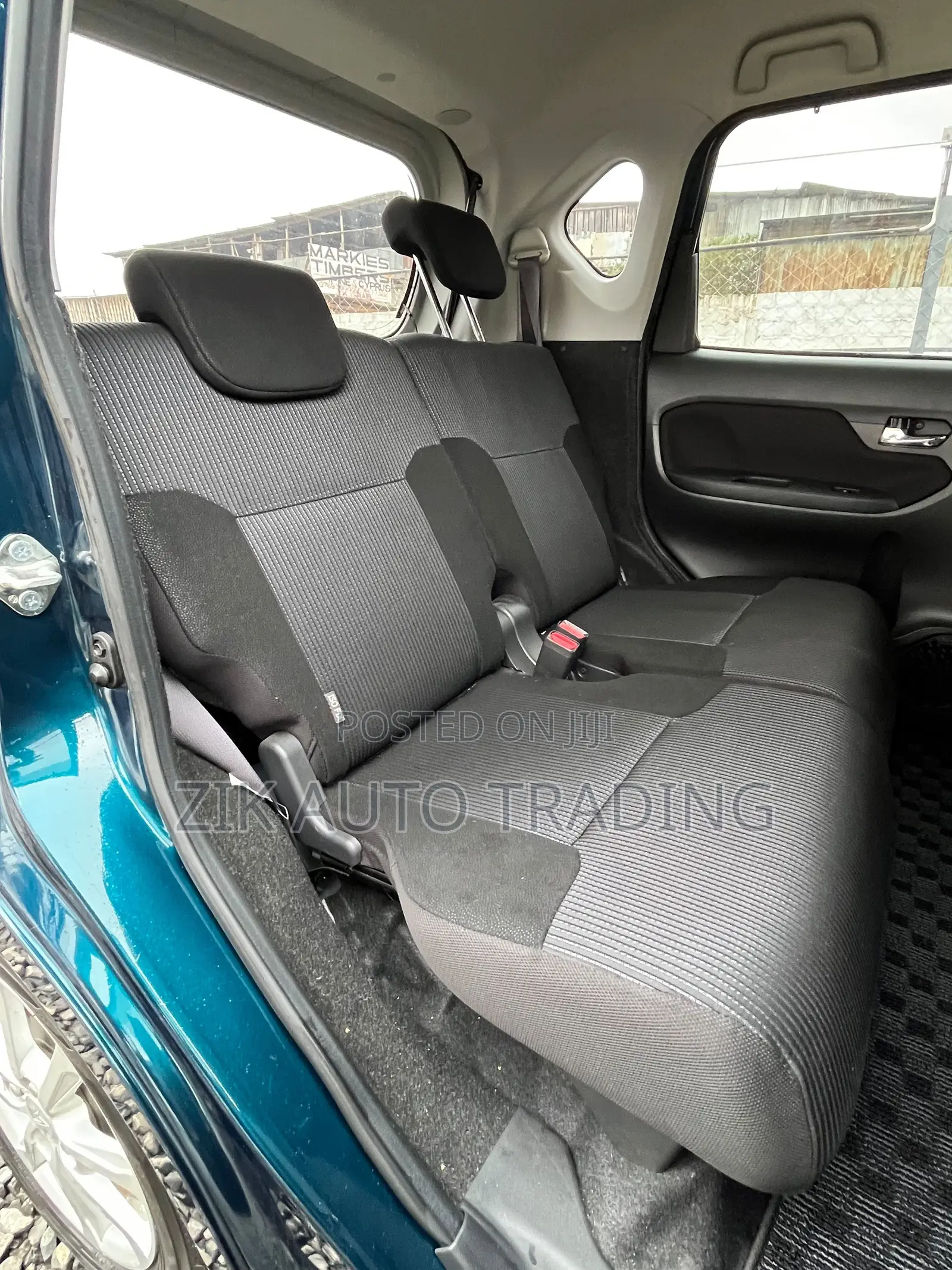 Daihatsu Move 2019 Blue