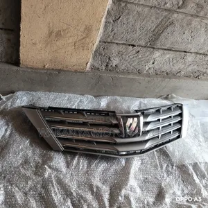 Toyota Alphard Model 2010 Grille, Clean Original Ex Japan Spare