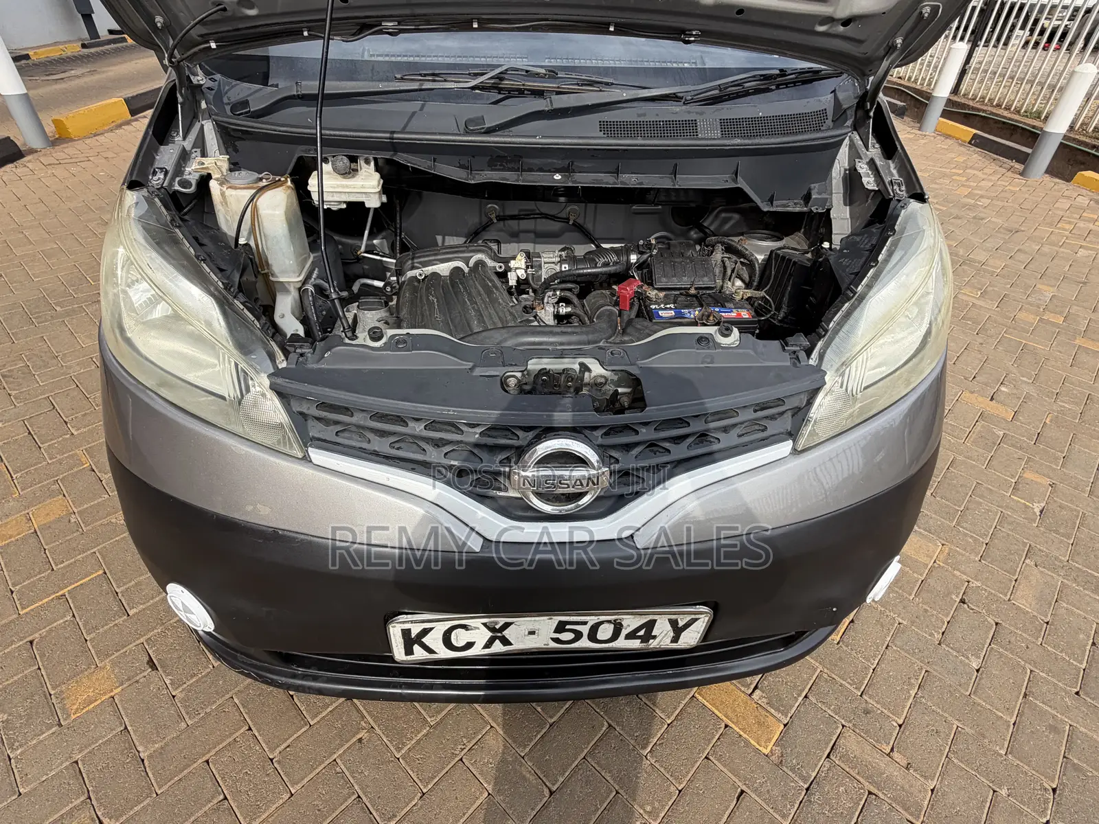 Nissan NV200 2012 Grey