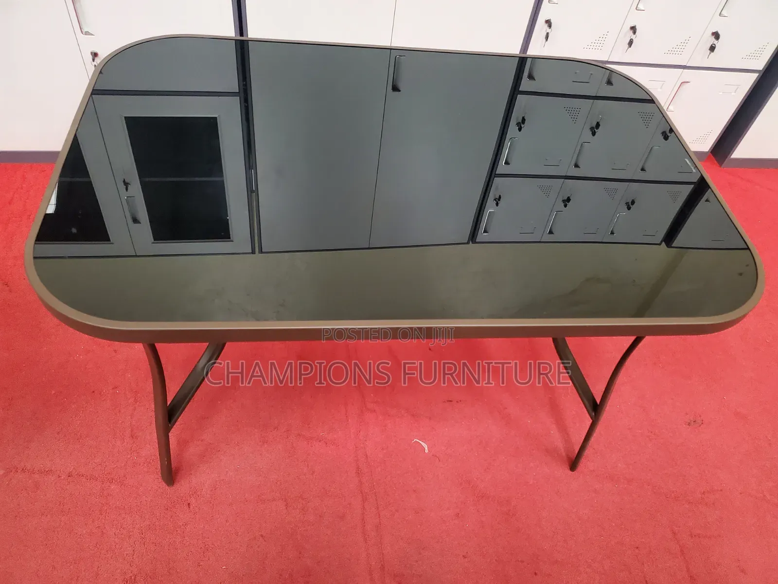 Modern Tempered Glass Outdoor Table