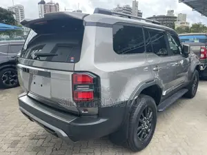 Toyota Land Cruiser Prado 2.7 2024 Gray