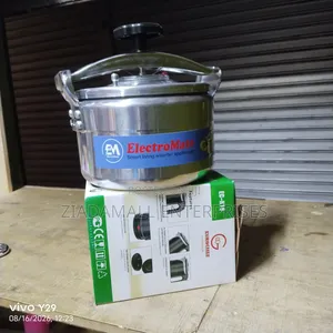 Modern 5L Pressure Cooker.