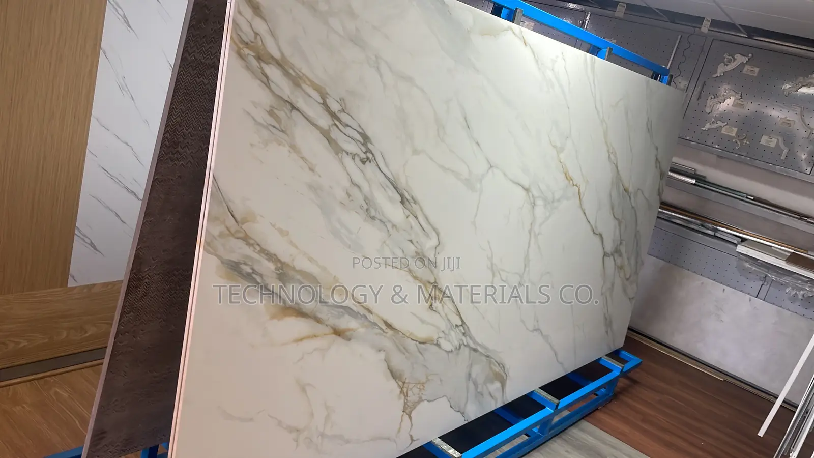 Beverly Gold Luxury Stone Kitchen Countertop