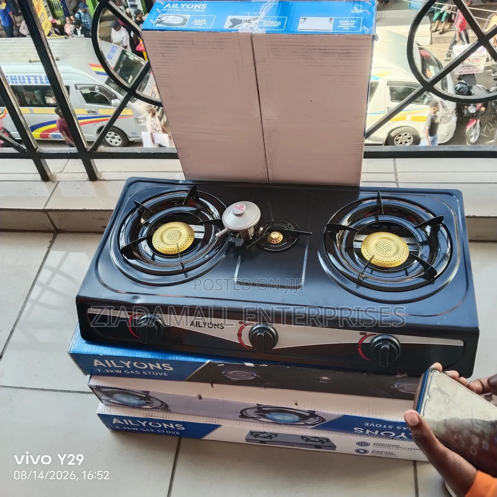 Automatic Ignition 3burner Cooker.