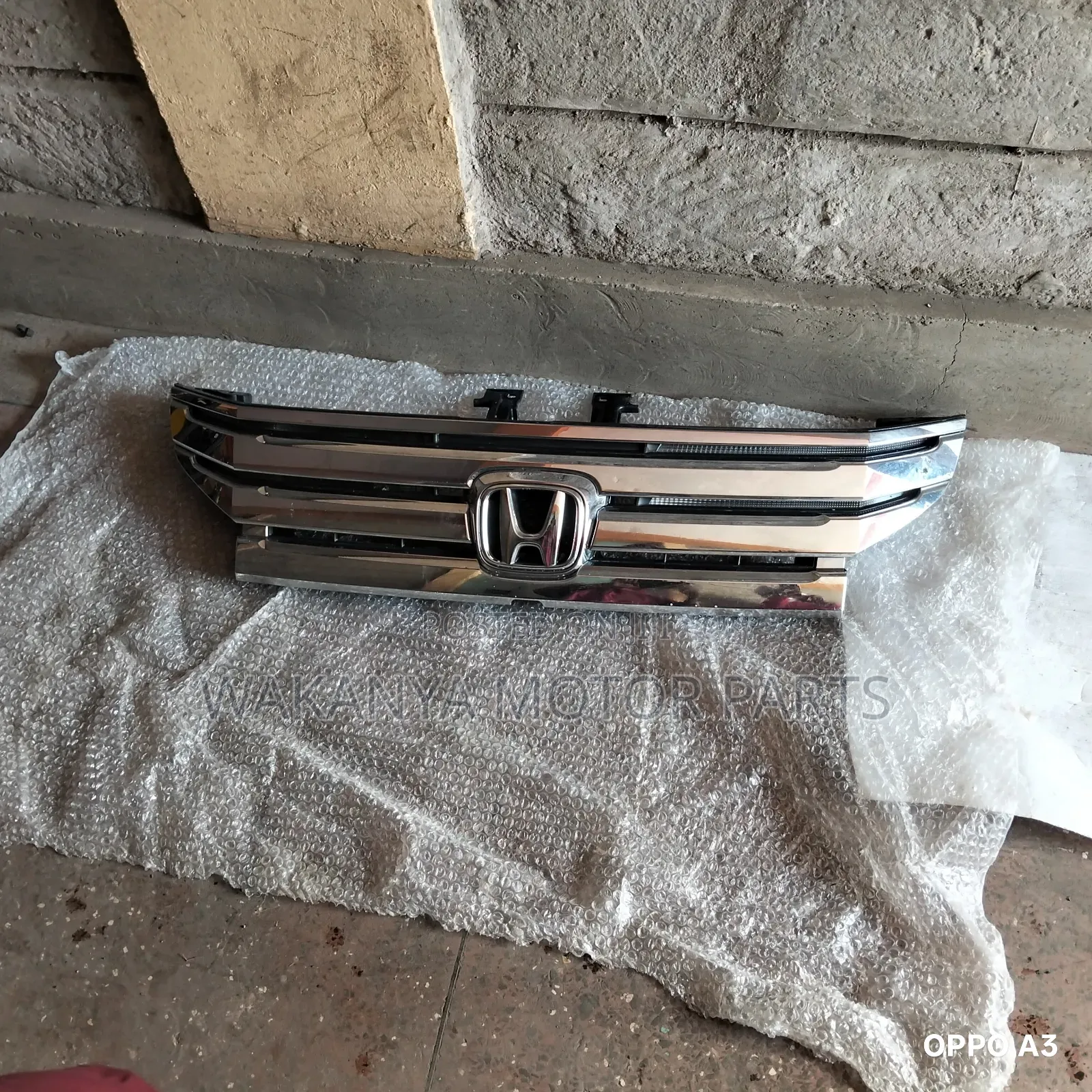 Honda Stepwgn Grille, Model 2012/2015, Clean Original Ex Japan