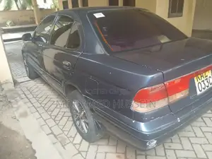 Nissan Sunny B15 Sedan 1.5 2000 Blue