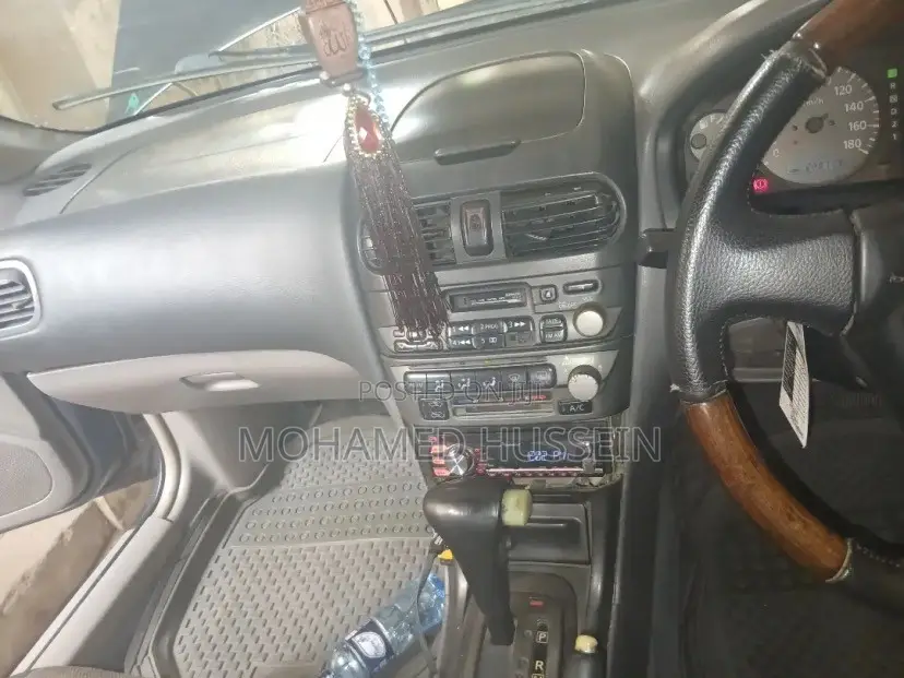 Nissan Sunny B15 Sedan 1.5 2000 Blue