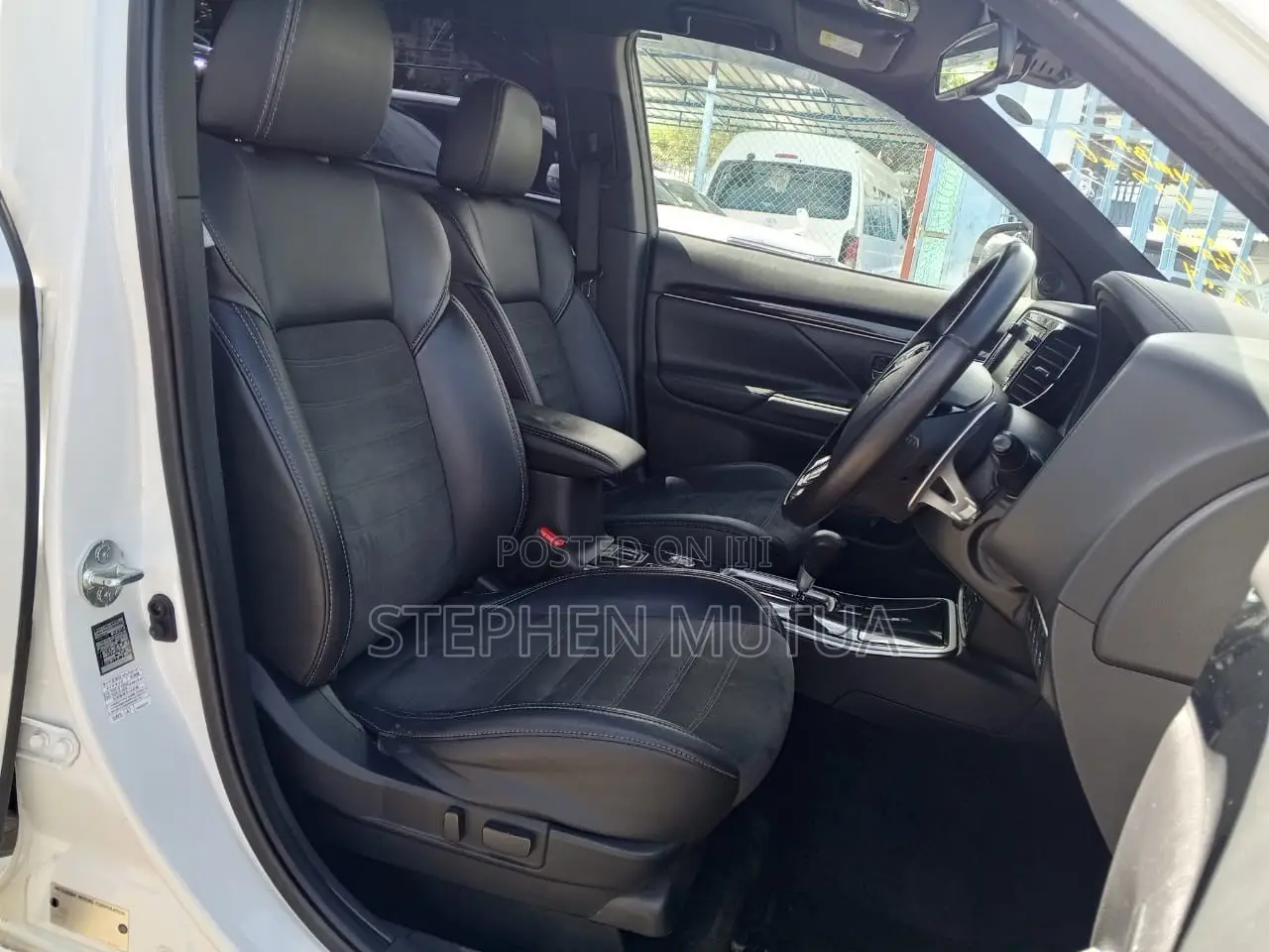 Mitsubishi Outlander 2019 White