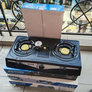 Modern Ailyons 3burner Auto Ignition Cooker.