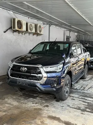 Toyota Hilux 2019 Blue