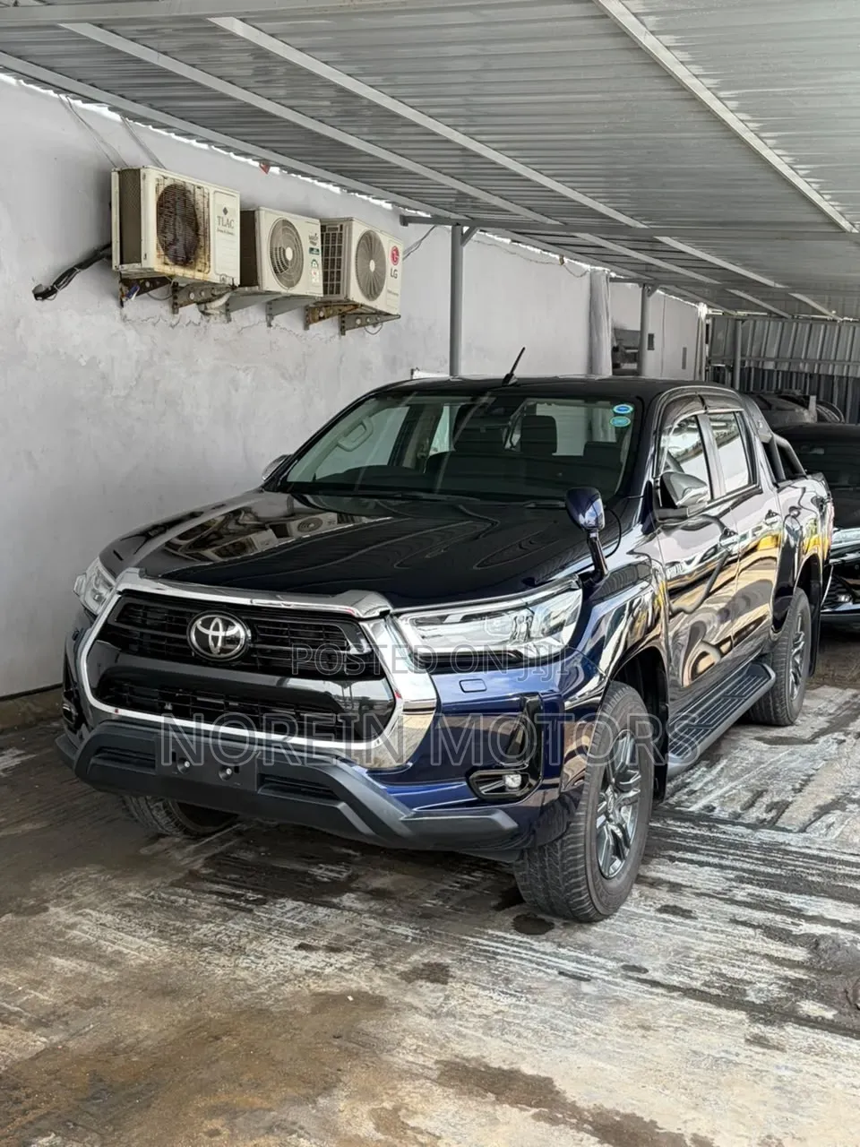 Toyota Hilux 2019 Blue