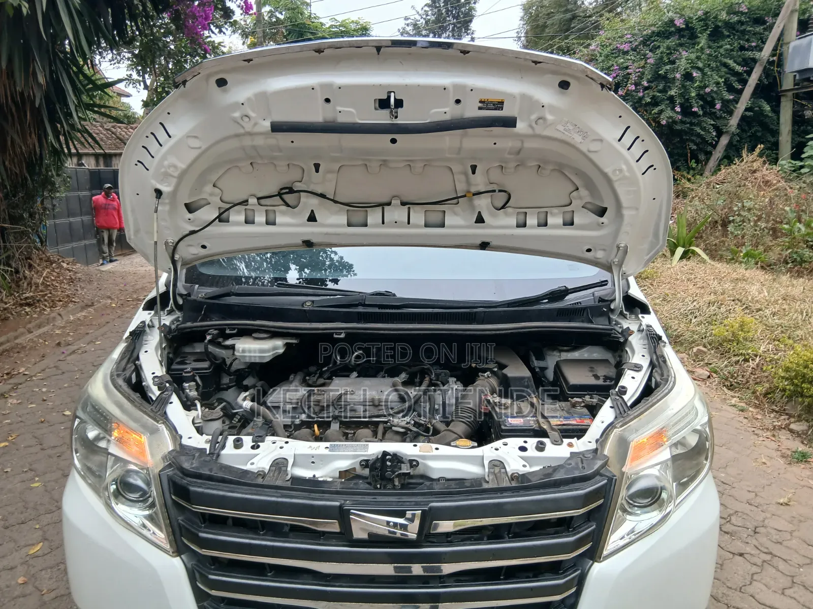Toyota Noah 2015 White