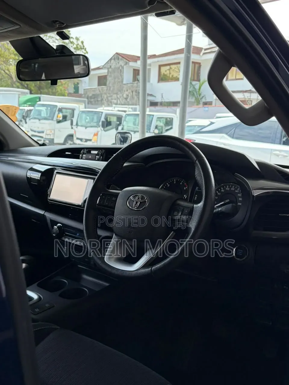 Toyota Hilux 2019 Blue