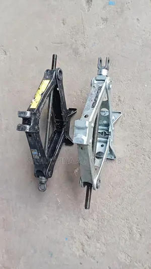 Scissor Jack 1.1 Tones