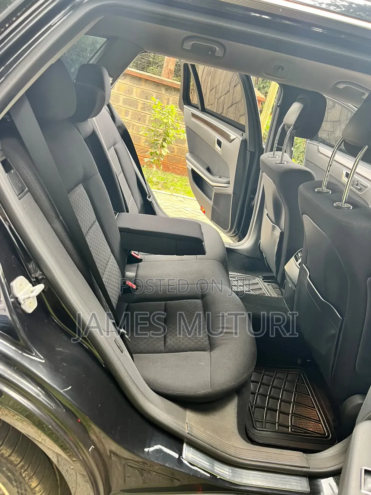 Mercedes-Benz E250 2012 Black
