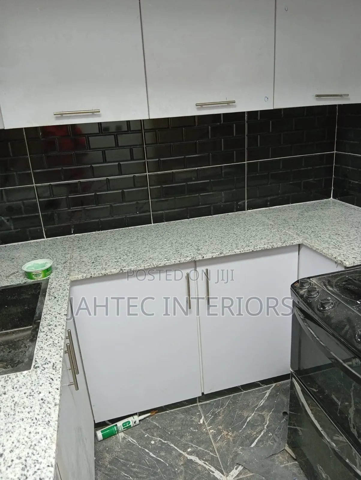 Modern Kitchen Cabinet and Curtains
