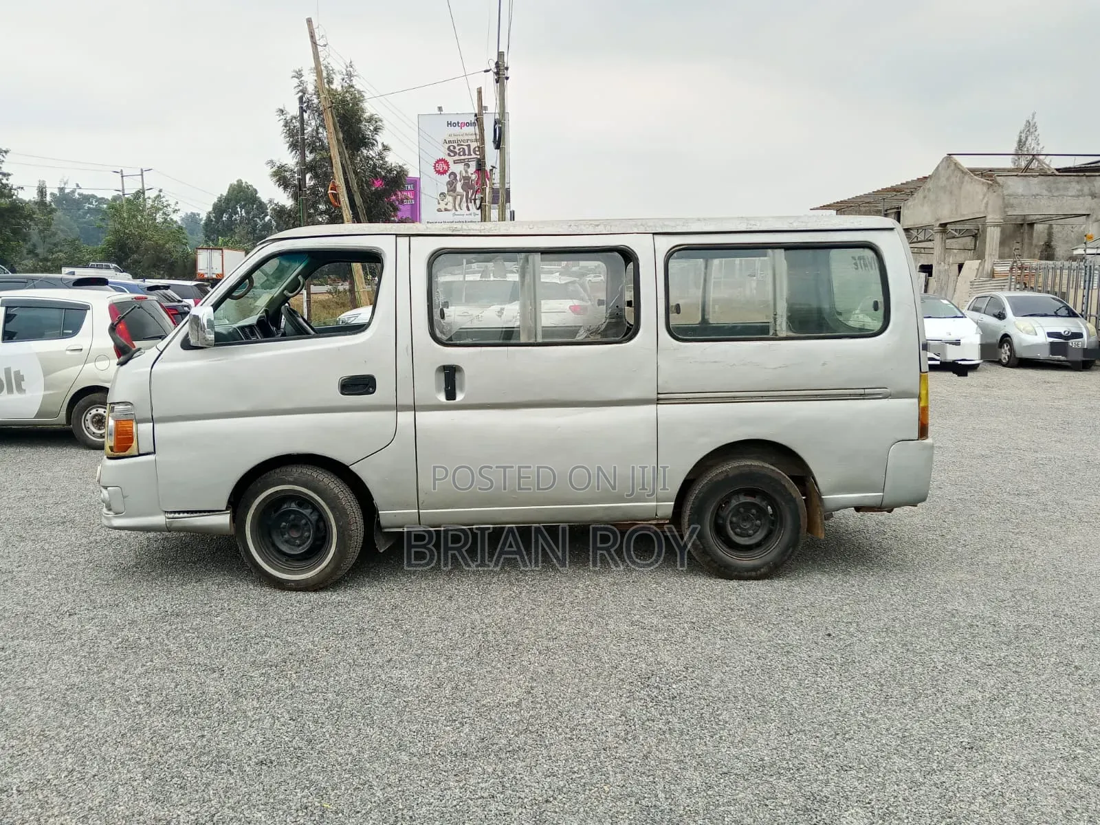 Nissan Caravan (Urvan) 2007 Silver