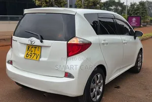 Toyota Ractis 2012 White