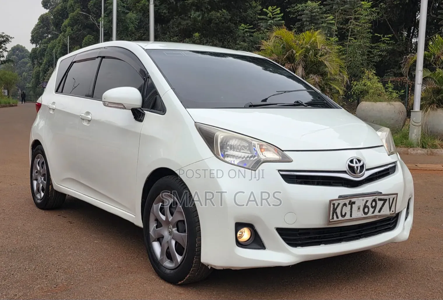 Toyota Ractis 2012 White