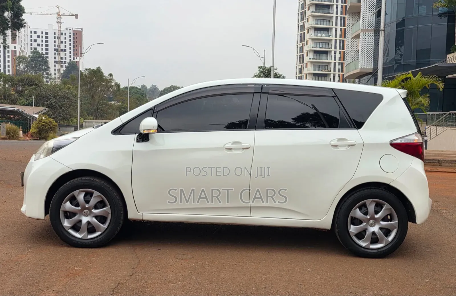 Toyota Ractis 2012 White