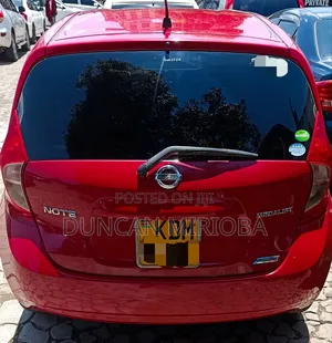 Nissan Note 2016 Red
