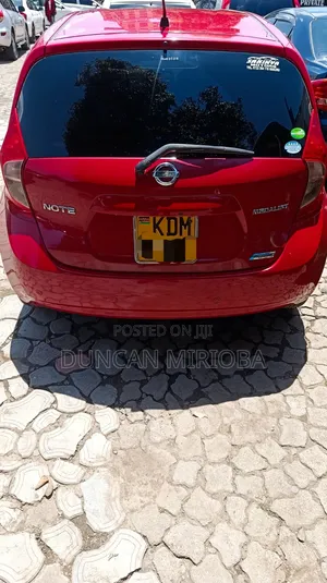 Nissan Note 2016 Red