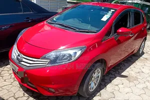 Nissan Note 2016 Red