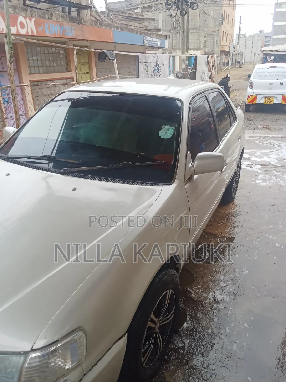 Toyota Corolla 2001 Off white