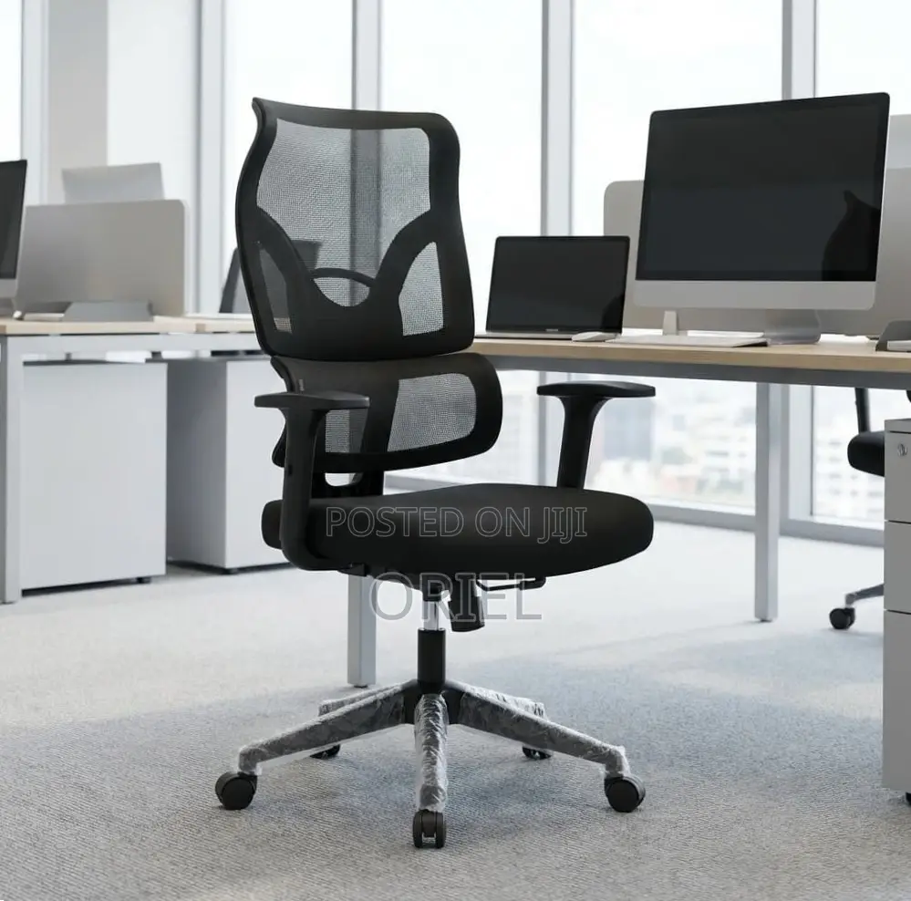 Office Chair : High-Back Ergonomic Corporate Office Chair