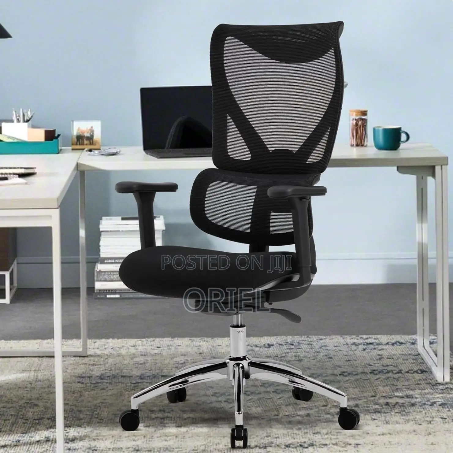 Office Chair : High-Back Ergonomic Corporate Office Chair