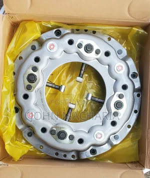Pressure Plate, Clutch Disc and Release Bearing for Fuso Fighter