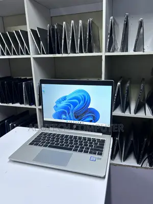 Laptop HP 430 G6 8GB Intel Core i7 SSD 256GB