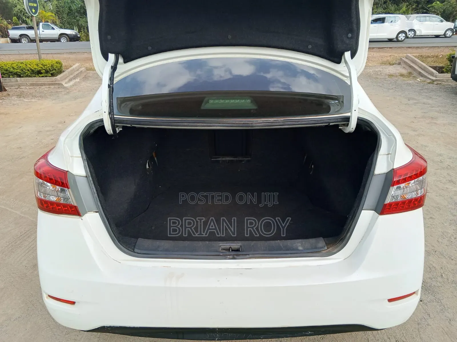 Nissan Bluebird 2014 White