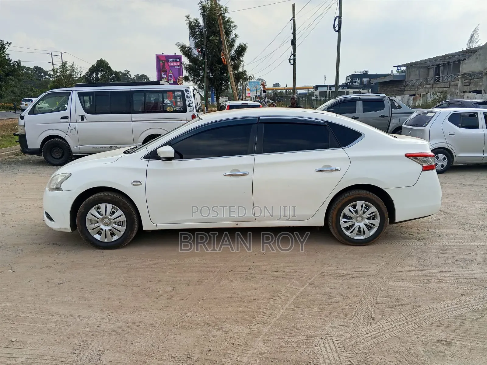 Nissan Bluebird 2014 White