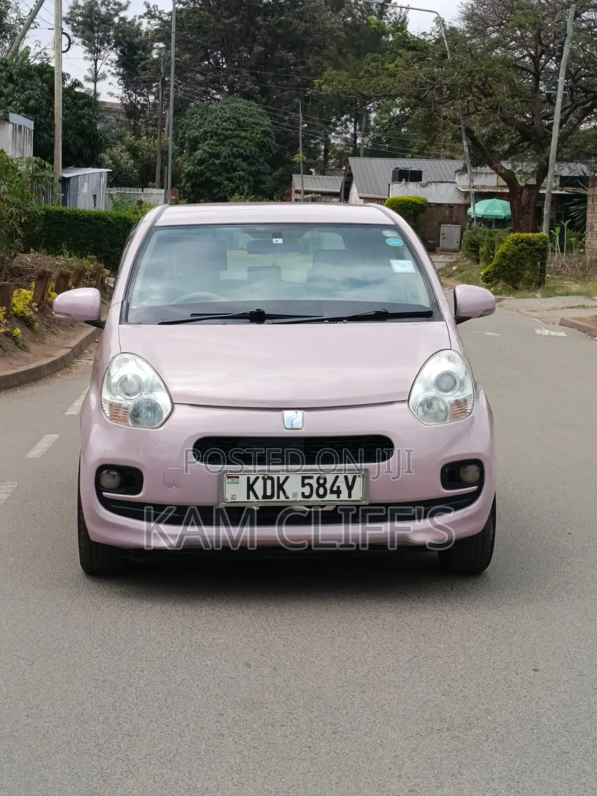 Toyota Passo 2015 Pink