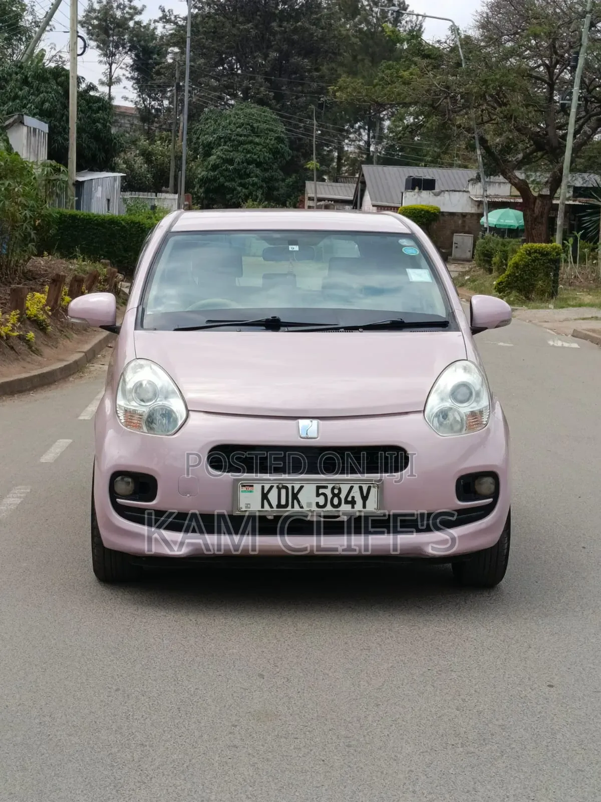 Toyota Passo 2015 Pink