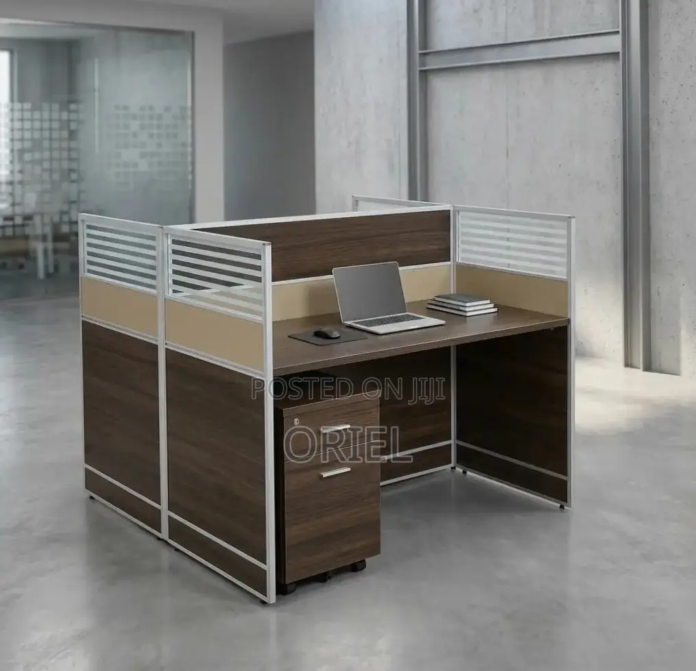 Office Workstation : 2-Seater Modern Staff Workstation