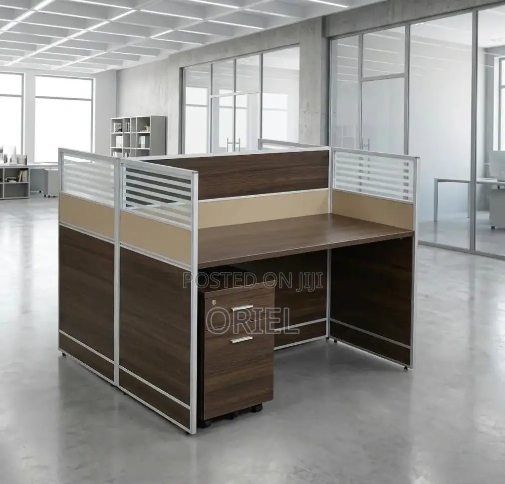 Office Workstation : 2-Seater Modern Staff Workstation